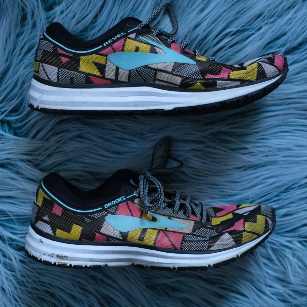 Brooks Revel Sneakers
